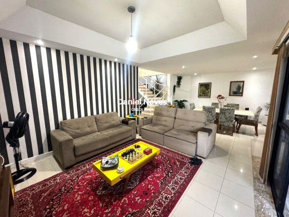 Imagem Casa com 4 Quartos à Venda, 480 m² em Vilas Do Atlântico - Lauro De Freitas Imagem Casa com 4 Quartos à Venda, 480 m² em Vilas Do Atlântico - Lauro De Freitas