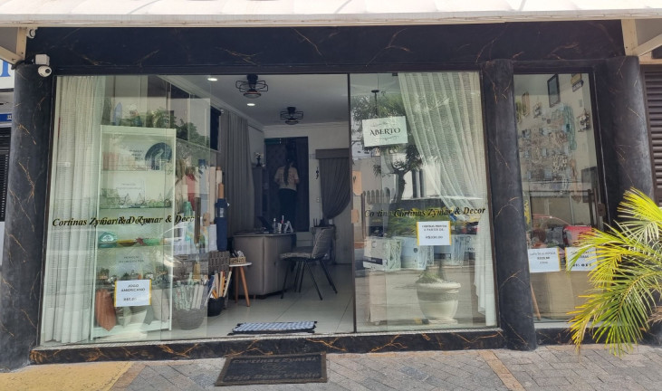 Imagem Loja à Venda, 33 m² em Pitangueiras - Guarujá Imagem Loja à Venda, 33 m² em Pitangueiras - Guarujá