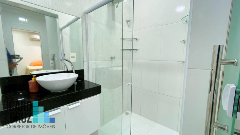 Imagem Casa com 5 Quartos à Venda, 309 m² em Itapuã - Salvador