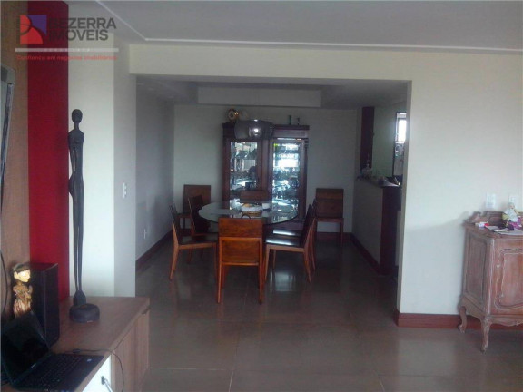 Imagem Apartamento com 4 Quartos à Venda, 204 m² em Lagoa Nova - Natal