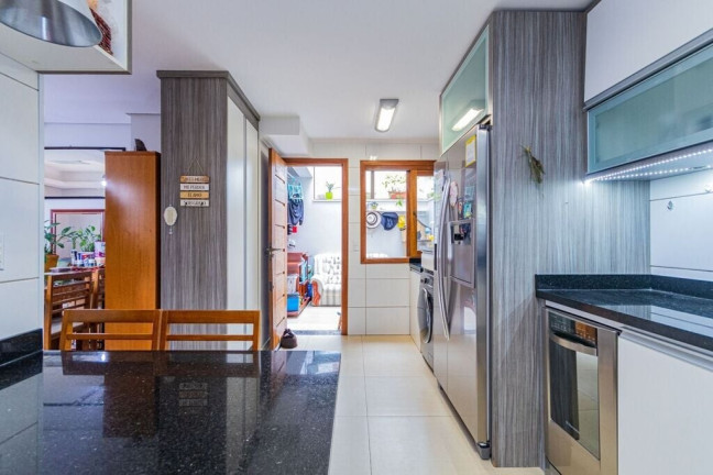 Imagem Casa de Condomínio com 3 Quartos à Venda, 168 m² em Santo Antônio - Porto Alegre Imagem Casa de Condomínio com 3 Quartos à Venda, 168 m² em Santo Antônio - Porto Alegre