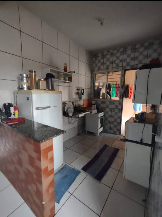 Imagem Casa com 2 Quartos à Venda, 200 m² em Petrópolis - Várzea Grande Imagem Casa com 2 Quartos à Venda, 200 m² em Petrópolis - Várzea Grande