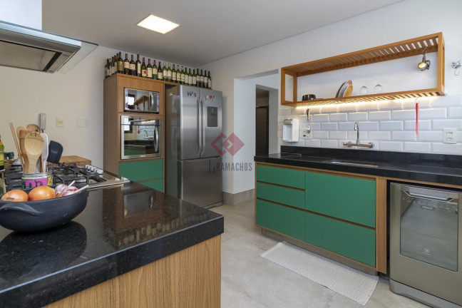 Imagem Apartamento com 2 Quartos à Venda, 142 m² em Higienópolis - São Paulo Imagem Apartamento com 2 Quartos à Venda, 142 m² em Higienópolis - São Paulo
