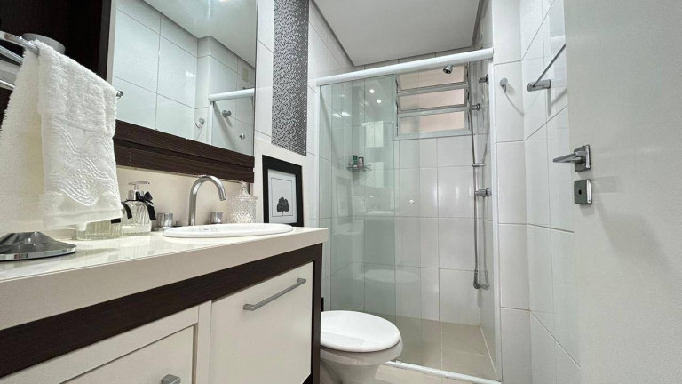 Imagem Apartamento com 3 Quartos à Venda, 96 m² em Balneário - Florianópolis Imagem Apartamento com 3 Quartos à Venda, 96 m² em Balneário - Florianópolis