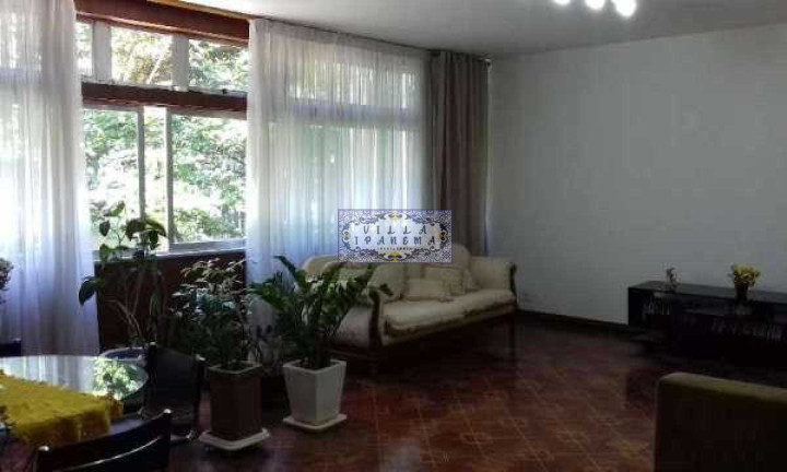 Imagem Apartamento com 4 Quartos à Venda, 230 m² em Copacabana - Rio De Janeiro Imagem Apartamento com 4 Quartos à Venda, 230 m² em Copacabana - Rio De Janeiro
