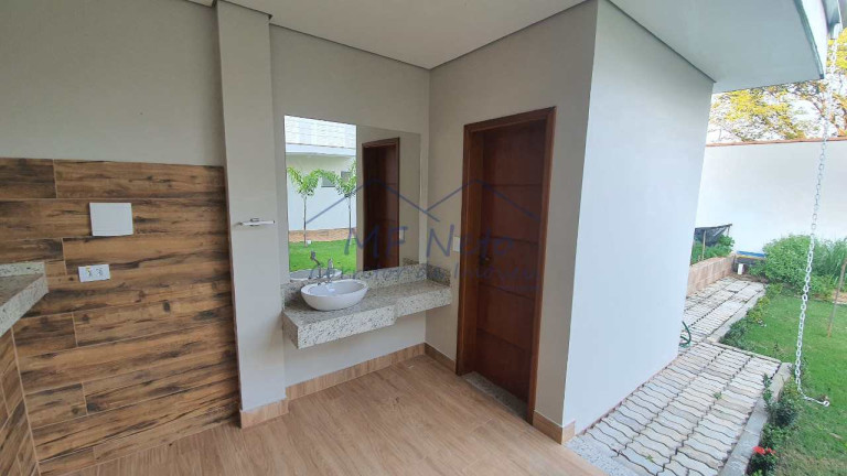Imagem Casa com 3 Quartos à Venda, 425 m² em Condomínio Flamboyant - Pirassununga Imagem Casa com 3 Quartos à Venda, 425 m² em Condomínio Flamboyant - Pirassununga