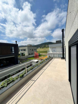 Imagem Sobrado com 4 Quartos à Venda, 265 m² em Santa Regina - Camboriú Imagem Sobrado com 4 Quartos à Venda, 265 m² em Santa Regina - Camboriú