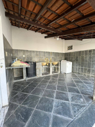 Imagem Casa com 4 Quartos à Venda, 360 m² em Vera Cruz - Montes Claros Imagem Casa com 4 Quartos à Venda, 360 m² em Vera Cruz - Montes Claros