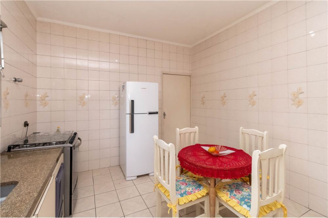 Imagem Casa com 4 Quartos à Venda, em Ipiranga - São Paulo Imagem Casa com 4 Quartos à Venda, em Ipiranga - São Paulo