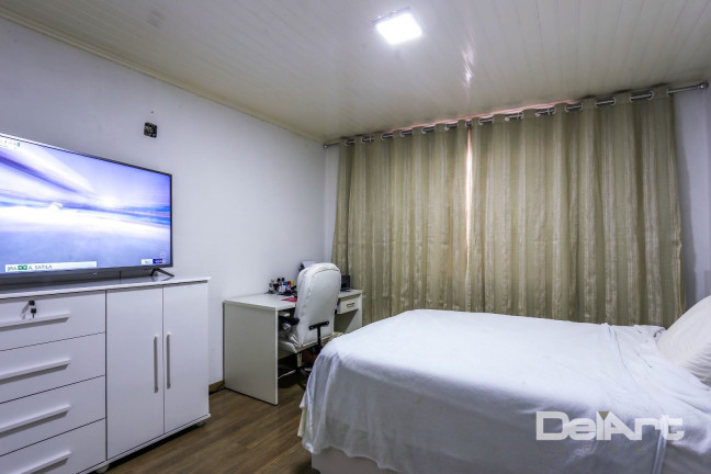 Imagem Casa com 2 Quartos à Venda, 93 m² em Xaxim - Curitiba Imagem Casa com 2 Quartos à Venda, 93 m² em Xaxim - Curitiba
