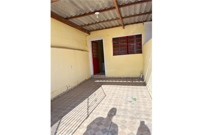 Imagem Casa com 1 Quarto para Alugar, 43 m² em Jardim Ana Guilherme - Salto De Pirapora Imagem Casa com 1 Quarto para Alugar, 43 m² em Jardim Ana Guilherme - Salto De Pirapora