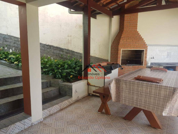 Imagem Casa com 5 Quartos à Venda, 234 m² em Jardim Capricórnio - Caraguatatuba