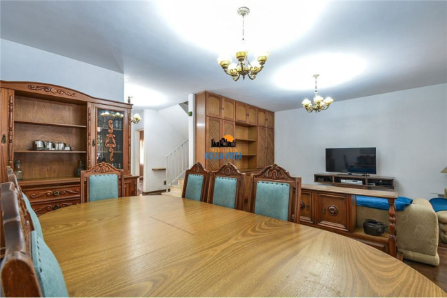 Imagem Casa com 4 Quartos à Venda, em Moema - São Paulo Imagem Casa com 4 Quartos à Venda, em Moema - São Paulo