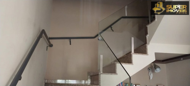 Imagem Casa com 4 Quartos à Venda, 360 m² em Centro - Pelotas