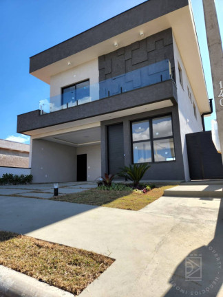 Imagem Casa com 3 Quartos à Venda, 180 m² em Residencial Colinas - Caçapava Imagem Casa com 3 Quartos à Venda, 180 m² em Residencial Colinas - Caçapava
