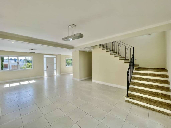 Imagem Casa com 4 Quartos à Venda, 311 m² em Golf Gardens - Carapicuíba Imagem Casa com 4 Quartos à Venda, 311 m² em Golf Gardens - Carapicuíba