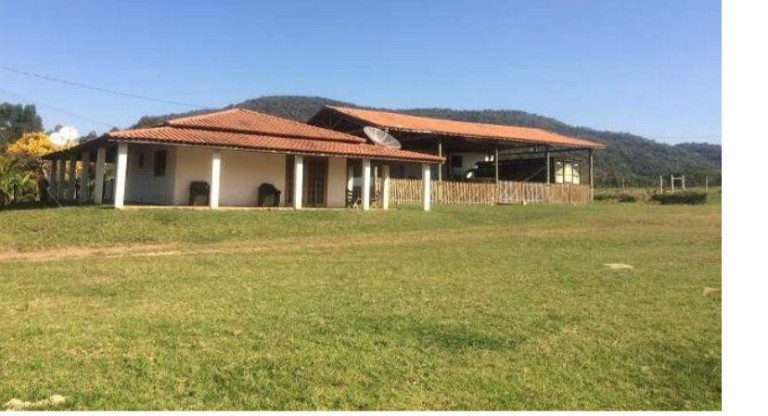 Imagem Fazenda à Venda, 285 m² em Serra De Botucatu - Bofete Imagem Fazenda à Venda, 285 m² em Serra De Botucatu - Bofete