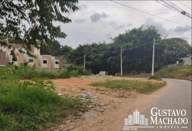 Imagem Terreno à Venda, 450 m² em Roma - Volta Redonda Imagem Terreno à Venda, 450 m² em Roma - Volta Redonda
