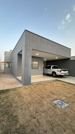 Casa com 3 Quartos à Venda, 117 m² em Setor Garavelo - Goiânia