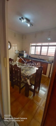 Imagem Casa com 2 Quartos à Venda, 220 m² em Jardim Brasilândia - Sorocaba