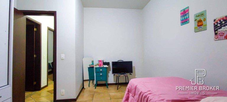Imagem Casa com 4 Quartos à Venda, 180 m² em Parque Do Imbui - Teresópolis Imagem Casa com 4 Quartos à Venda, 180 m² em Parque Do Imbui - Teresópolis