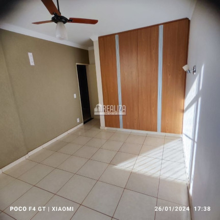 Imagem Apartamento com 3 Quartos para Alugar, 109 m² em Centro - Uberaba Imagem Apartamento com 3 Quartos para Alugar, 109 m² em Centro - Uberaba