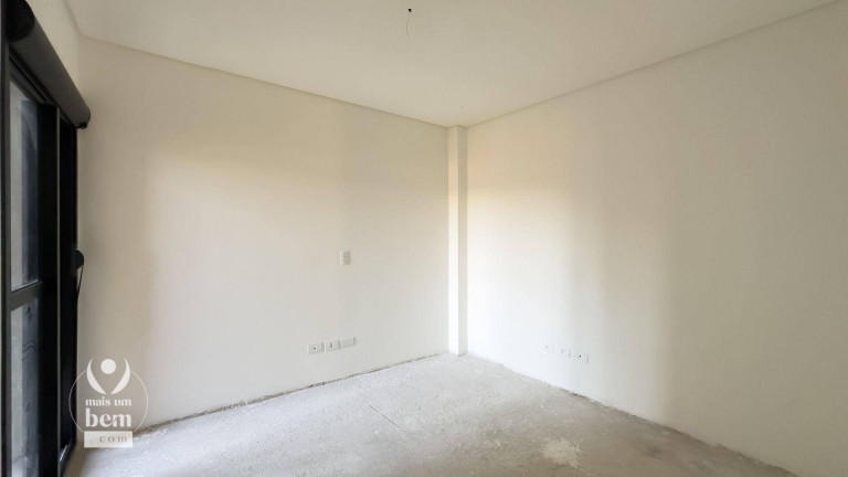 Imagem Sobrado com 3 Quartos à Venda, 150 m² em Portão - Curitiba