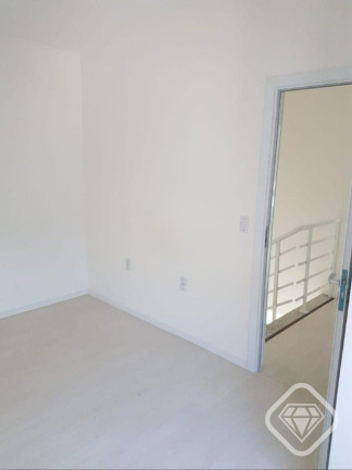 Imagem Casa de Condomínio com 3 Quartos à Venda, em Tristeza - Porto Alegre Imagem Casa de Condomínio com 3 Quartos à Venda, em Tristeza - Porto Alegre