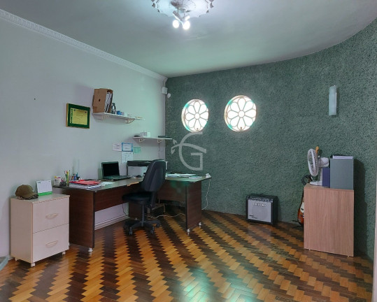 Imagem Casa com 3 Quartos à Venda, 412 m² em Bucarein - Joinville