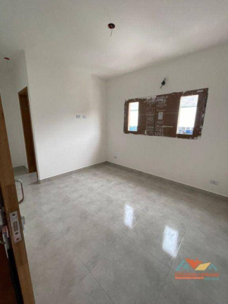 Imagem Sobrado com 2 Quartos à Venda, 69 m² em Massaguaçu - Caraguatatuba