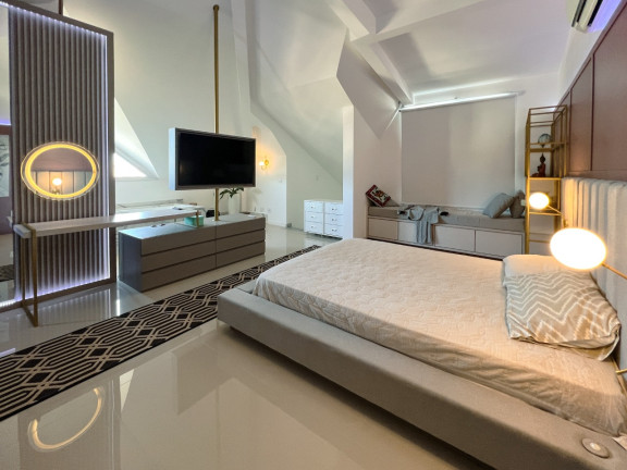 Imagem Cobertura com 3 Quartos à Venda, 136 m² em Abraão - Florianópolis