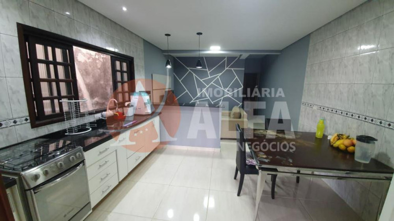 Imagem Casa com 3 Quartos à Venda, 220 m² em Jardim Lina - Cotia Imagem Casa com 3 Quartos à Venda, 220 m² em Jardim Lina - Cotia