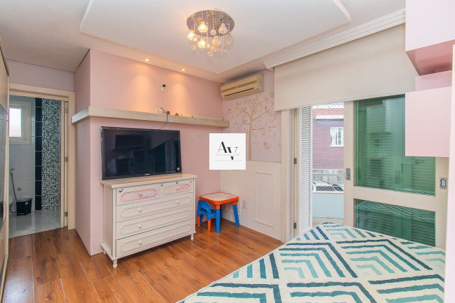 Imagem Casa com 4 Quartos à Venda, 218 m² em Ecoville - Porto Alegre Imagem Casa com 4 Quartos à Venda, 218 m² em Ecoville - Porto Alegre