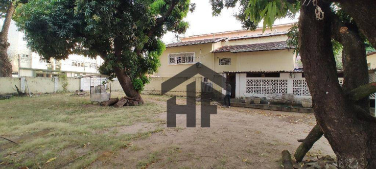 Imagem Casa com 4 Quartos à Venda, 225 m² em Casa Amarela - Recife Imagem Casa com 4 Quartos à Venda, 225 m² em Casa Amarela - Recife
