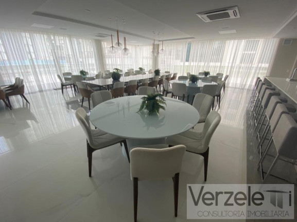 Imagem Apartamento com 3 Quartos à Venda, 139 m² em Barra Sul - Balneário Camboriú Imagem Apartamento com 3 Quartos à Venda, 139 m² em Barra Sul - Balneário Camboriú