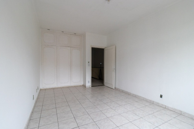 Imagem Casa com 3 Quartos à Venda, em Jardim Aeroporto - São Paulo Imagem Casa com 3 Quartos à Venda, em Jardim Aeroporto - São Paulo