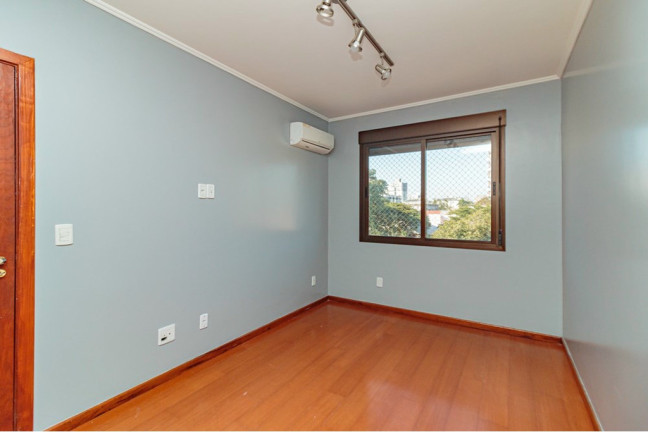 Imagem Apartamento com 2 Quartos à Venda, 62 m² em Passo Da Areia - Porto Alegre Imagem Apartamento com 2 Quartos à Venda, 62 m² em Passo Da Areia - Porto Alegre