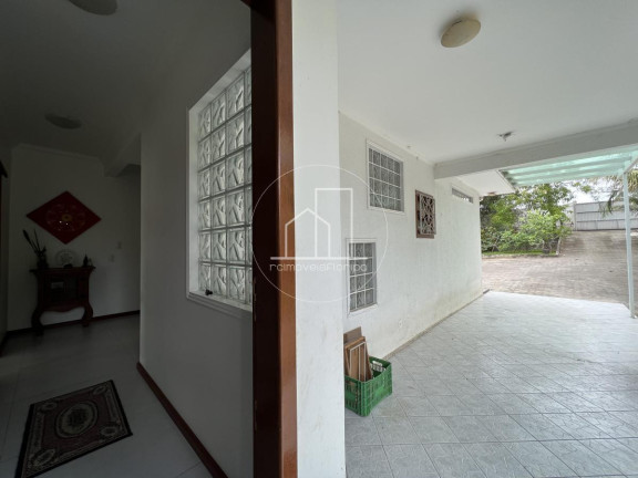 Imagem Casa com 5 Quartos à Venda, 281 m² em São João Do Rio Vermelho - Florianópolis Imagem Casa com 5 Quartos à Venda, 281 m² em São João Do Rio Vermelho - Florianópolis