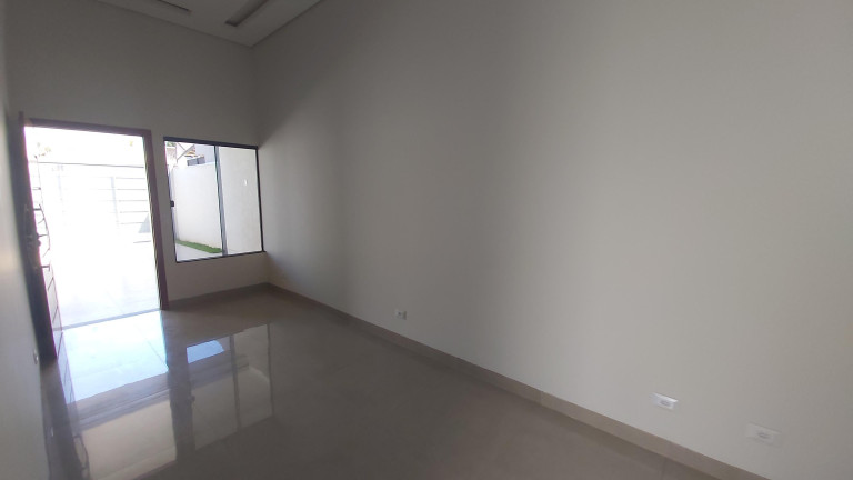 Imagem Casa com 3 Quartos à Venda, 89 m² em Parque Residencial Rita Vieira - Campo Grande