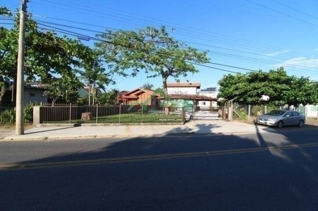Imagem Sobrado com 2 Quartos à Venda, 115 m² em Costeira - Balneário Barra Do Sul Imagem Sobrado com 2 Quartos à Venda, 115 m² em Costeira - Balneário Barra Do Sul
