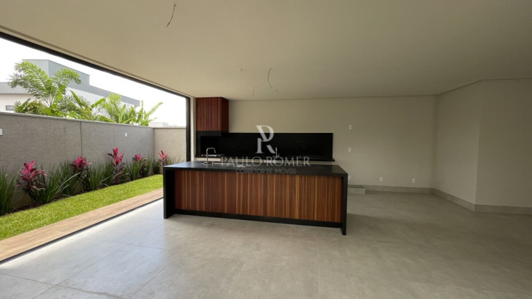 Imagem Casa com 5 Quartos à Venda, 343 m² em Residencial Goiânia Golfe Clube - Goiânia Imagem Casa com 5 Quartos à Venda, 343 m² em Residencial Goiânia Golfe Clube - Goiânia