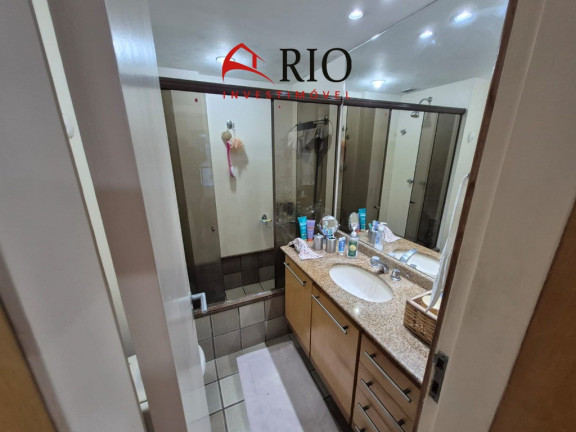 Imagem Imóvel com 4 Quartos à Venda, 142 m² em Barra Da Tijuca - Rio De Janeiro Imagem Imóvel com 4 Quartos à Venda, 142 m² em Barra Da Tijuca - Rio De Janeiro