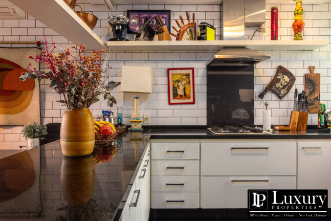 Imagem Apartamento com 3 Quartos à Venda, 220 m² em Jardim Paulista - São Paulo