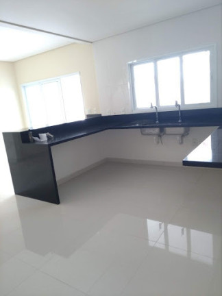 Imagem Sobrado com 3 Quartos à Venda, 470 m² em Parque Renato Maia - Guarulhos Imagem Sobrado com 3 Quartos à Venda, 470 m² em Parque Renato Maia - Guarulhos