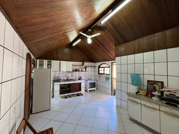 Imagem Casa com 7 Quartos à Venda, 300 m² em Palmeiras - Cabo Frio