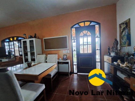 Imagem Casa com 4 Quartos à Venda, 210 m² em Parque Nanci - Maricá Imagem Casa com 4 Quartos à Venda, 210 m² em Parque Nanci - Maricá