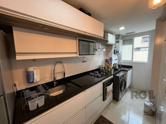 Imagem Apartamento com 3 Quartos à Venda, 83 m² em Santana - Porto Alegre Imagem Apartamento com 3 Quartos à Venda, 83 m² em Santana - Porto Alegre