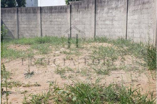 Terreno à Venda, 350 m² em Medeiros - Jundiaí