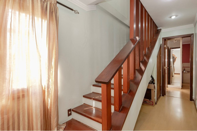 Imagem Casa com 8 Quartos à Venda, 430 m² em Partenon - Porto Alegre Imagem Casa com 8 Quartos à Venda, 430 m² em Partenon - Porto Alegre