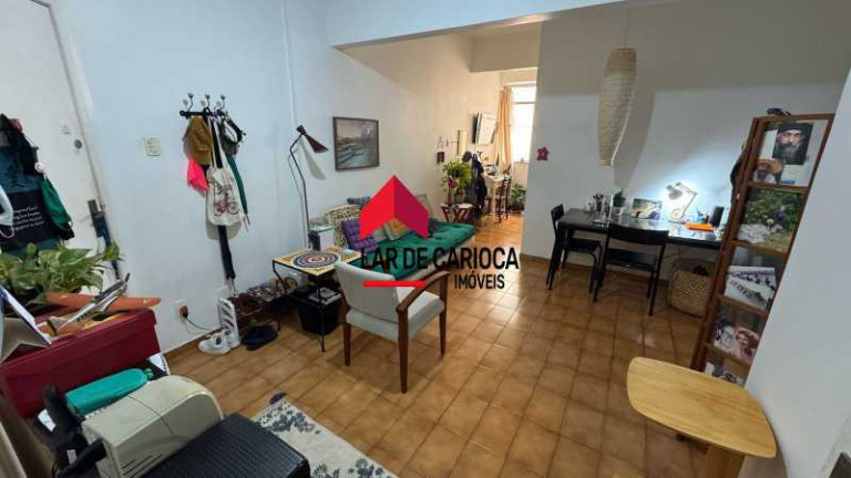 Imagem Apartamento com 1 Quarto à Venda, 52 m² em Leme - Rio De Janeiro Imagem Apartamento com 1 Quarto à Venda, 52 m² em Leme - Rio De Janeiro